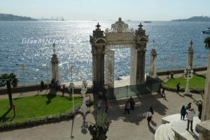 Isztambuli utazások, nevezetességek: Dolmabahce Palota