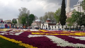 isztambuli-utazasok-blog-tulipanszonyeg